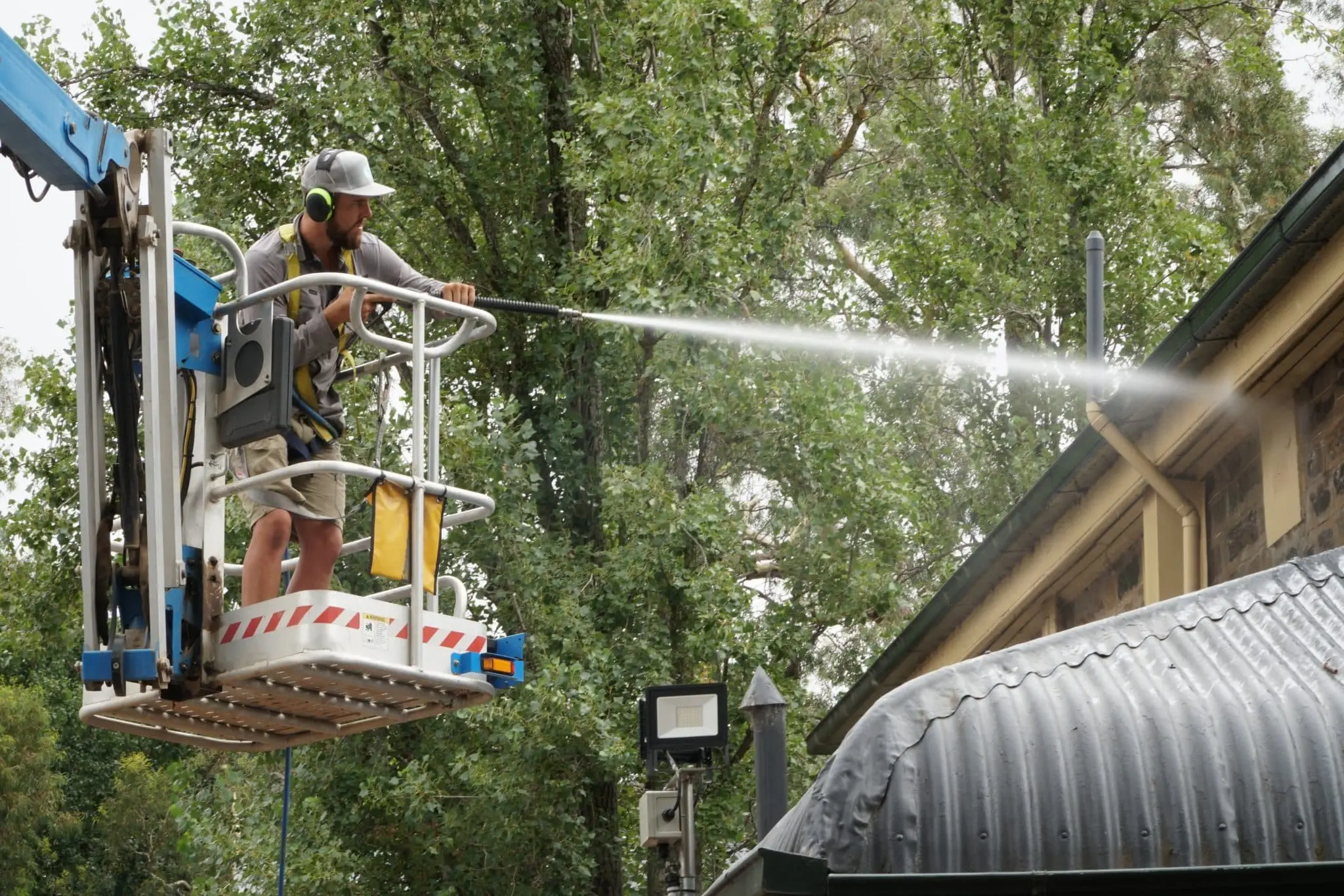building-washing-commercial-winery-cleaning