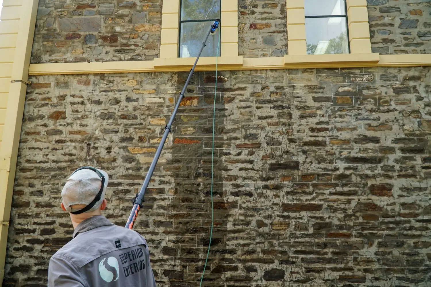 commercial-exterior-window-cleaning