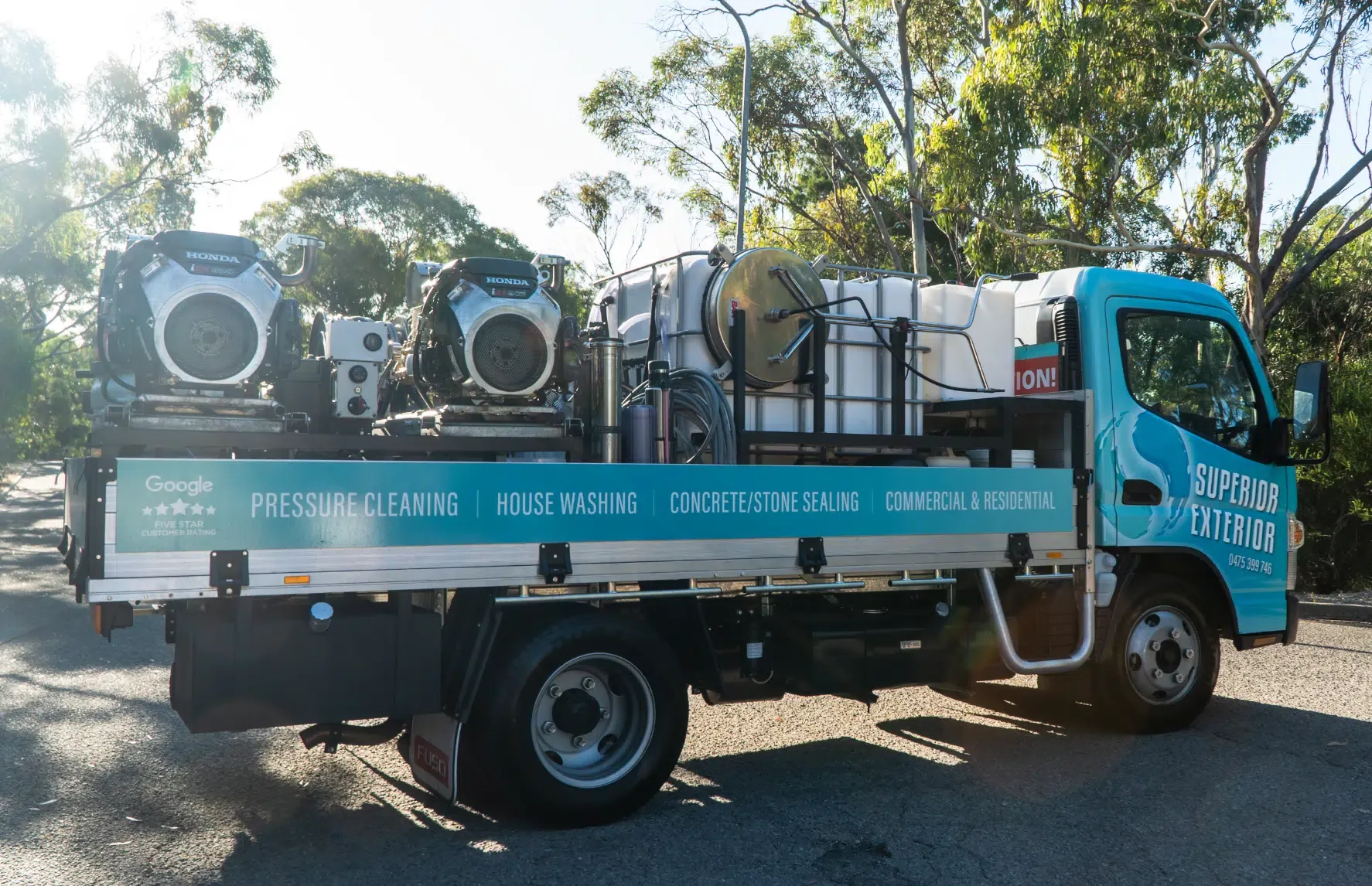 cleaning concrete driveway
