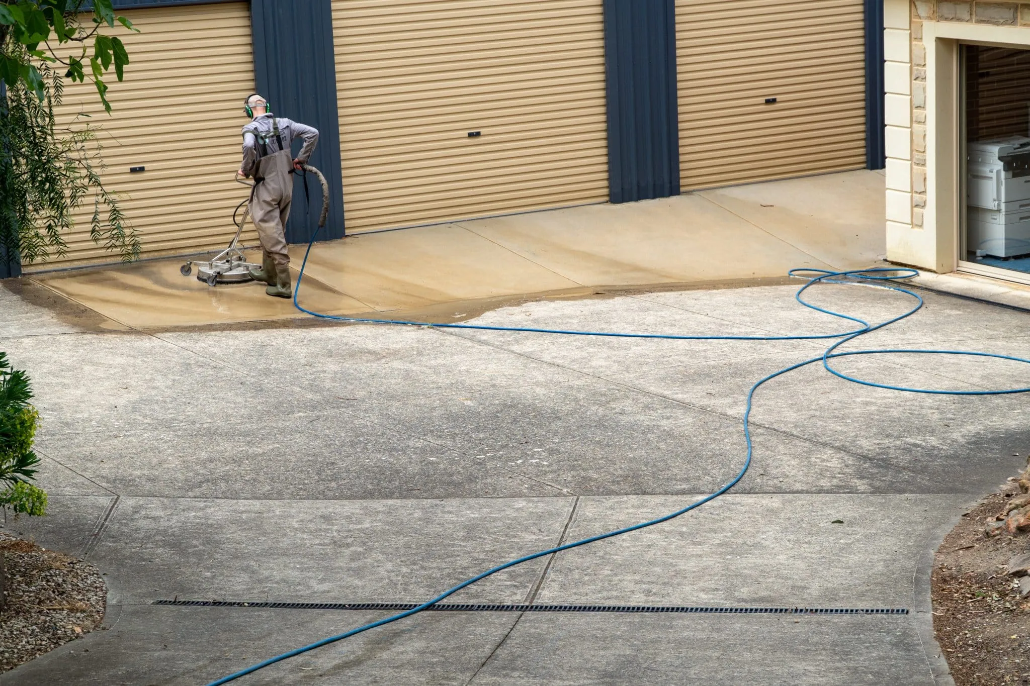 Surface cleaning in Golden Grove, Adelaide.